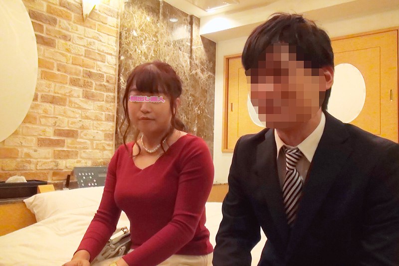 【dkra03301】｜ 10数年ぶりに再会した同級生男女はラブホテルで1発10万円の連続射精セックスしてしまうのか！？ 3 ●校時代から気になっていたクラスのマドンナの巨乳とデカ尻にフル勃起した既婚者チ○ポと人妻マ○コが互いの家庭を忘れた生セックスは1発限りじゃ収まらない！！ りんか